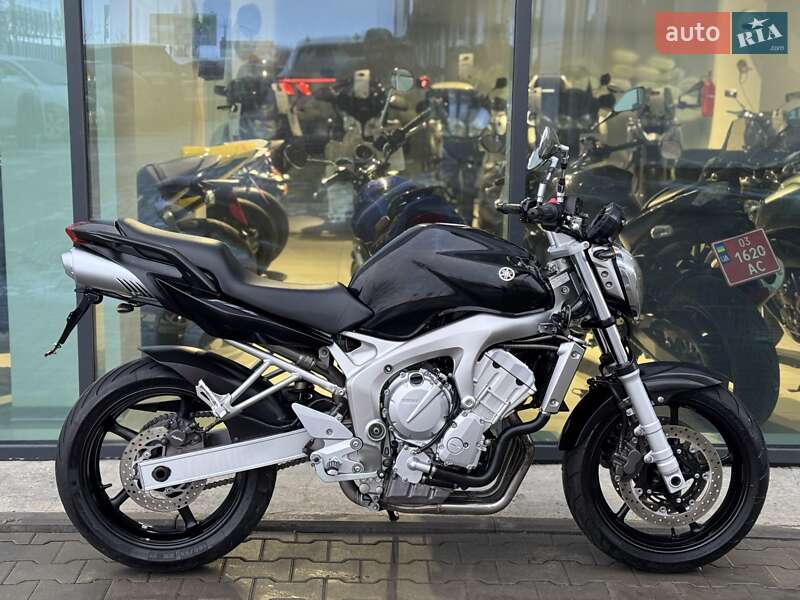 Мотоцикл Без обтекателей (Naked bike) Yamaha FZ6 N 2004 в Ровно