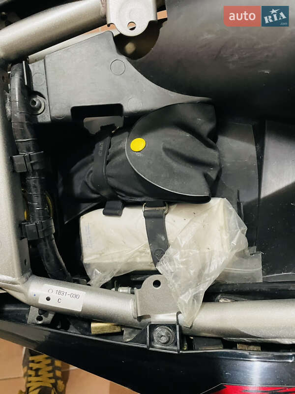 Мотоцикл Без обтекателей (Naked bike) Yamaha FZ6 N 2004 в Киеве