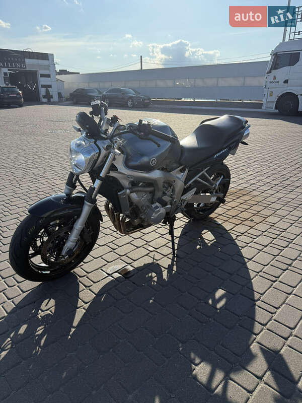 Мотоцикл Спорт-туризм Yamaha FZ6 N 2007 в Бишеві