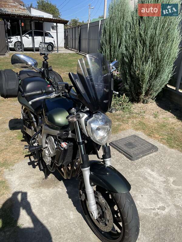 Мотоцикл Без обтекателей (Naked bike) Yamaha FZ6 N 2006 в Василькове фото 8 Мотоцикл Без обтекателей (Naked bike) Yamaha FZ6 N 2006 в Василькове
