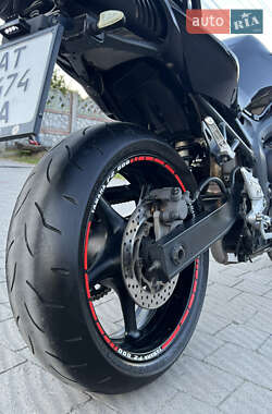 Мотоцикл Классик Yamaha FZ6 N 2005 в  фото 8 Мотоцикл Классик Yamaha FZ6 N 2005 в