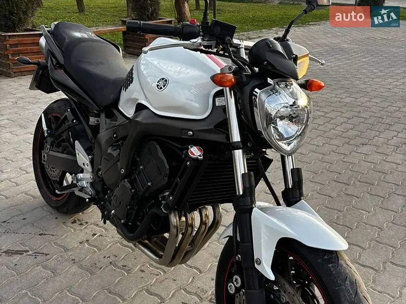 Yamaha FZ6 S2 2008