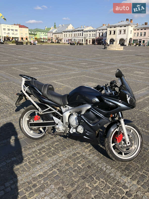 Мотоцикл Спорт-туризм Yamaha FZ6 S 2004 в Жовкве