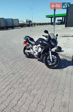 Мотоцикл Спорт-туризм Yamaha FZ6 S 2008 в 
