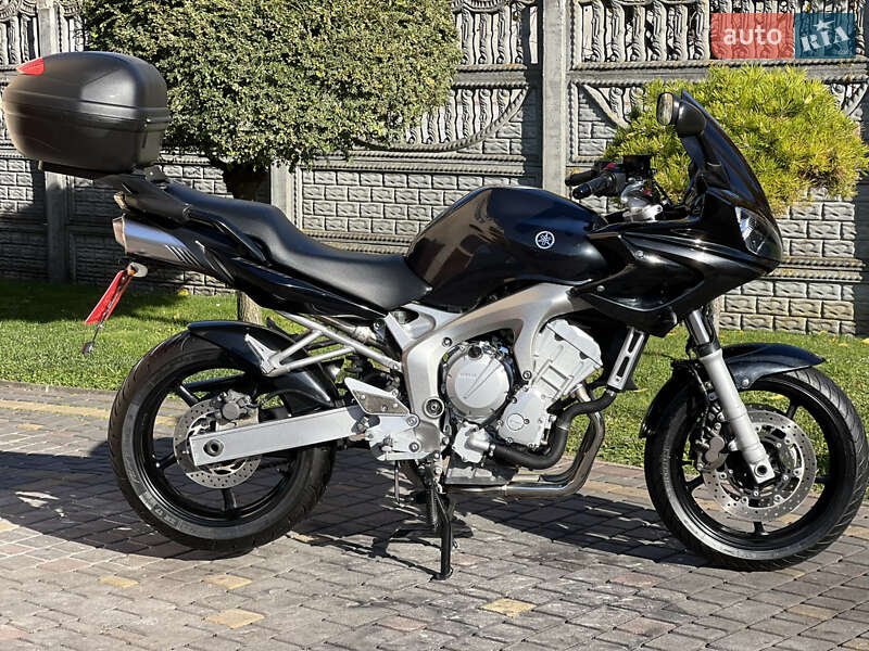 Yamaha FZ6 S 2005 Yamaha FZ6 S 2005