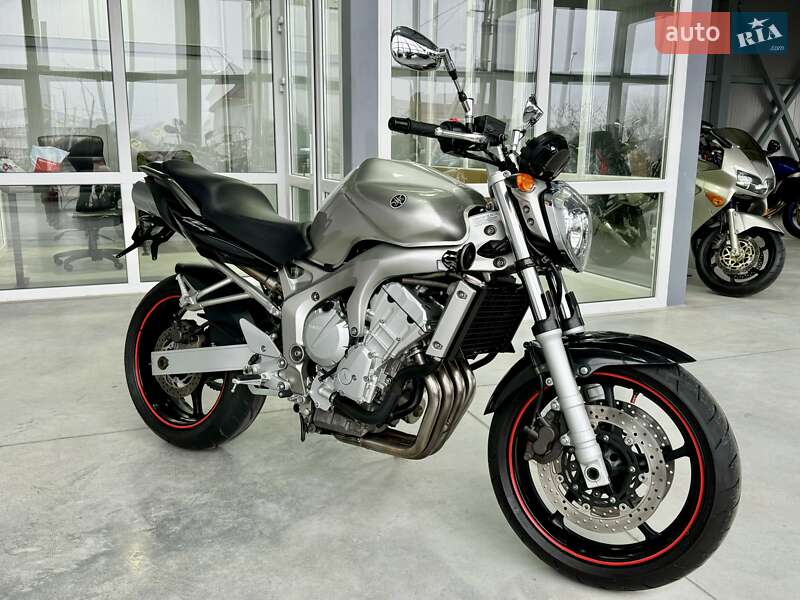 Yamaha FZ6 2005
