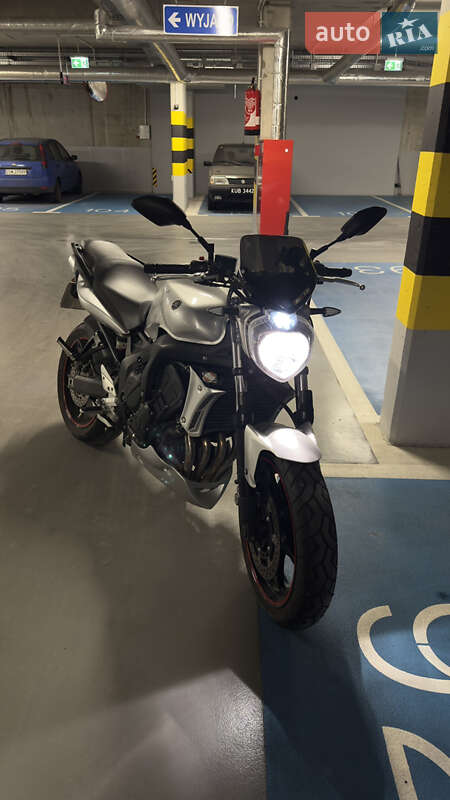 Мотоцикл Классік Yamaha FZ6 2010 в Києві