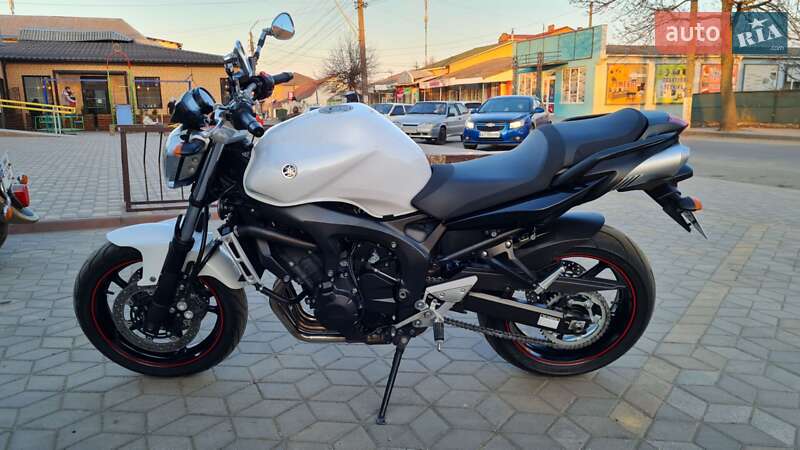Мотоцикл Без обтікачів (Naked bike) Yamaha FZ6 2007 в Одесі