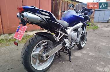 Мотоцикл Спорт-туризм Yamaha FZ6 2005 в 