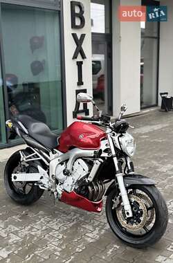 Мотоцикл Без обтекателей (Naked bike) Yamaha FZ6 2006 в 