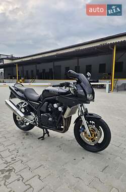 Мотоцикл Спорт-туризм Yamaha FZ6 1999 в 