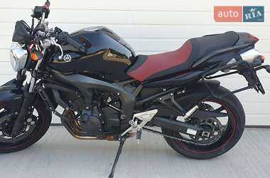 Мотоцикл Без обтекателей (Naked bike) Yamaha FZ6 2010 в Чернигове