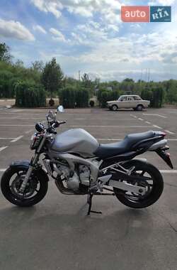 Мотоцикл Без обтікачів (Naked bike) Yamaha FZ6 2004 в Сараті