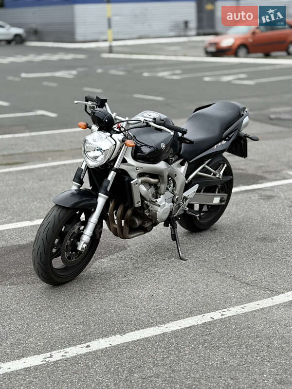 Мотоцикл Без обтікачів (Naked bike) Yamaha FZ6 2005 в Києві