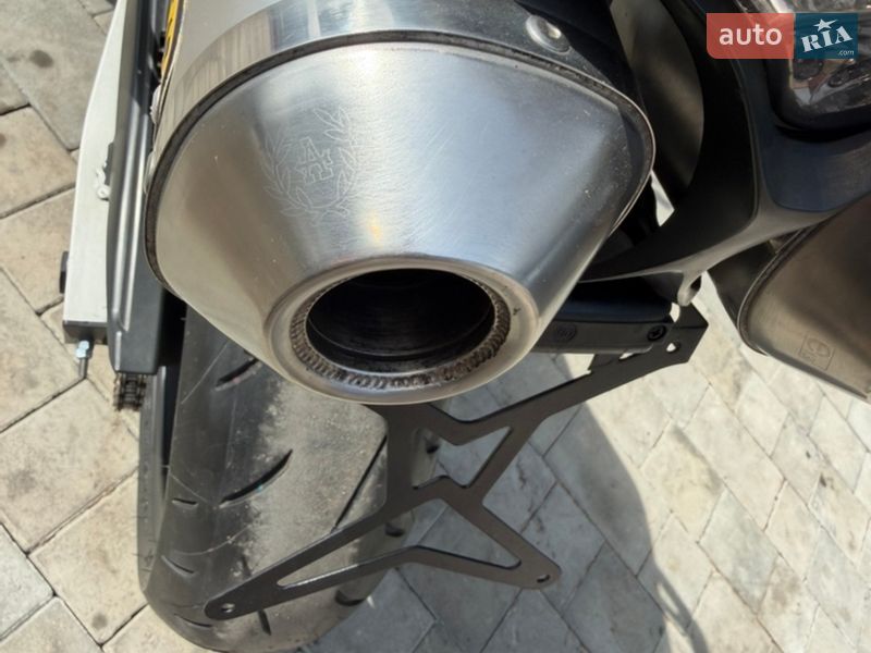 Мотоцикл Без обтекателей (Naked bike) Yamaha FZ6 2004 в Новомосковске фото 13 Мотоцикл Без обтекателей (Naked bike) Yamaha FZ6 2004 в Новомосковске