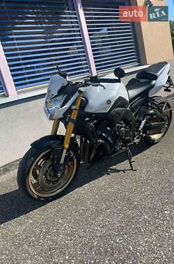 Мотоцикл Без обтекателей (Naked bike) Yamaha FZ8 2011 в Чернигове