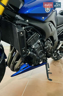 Мотоцикл Без обтекателей (Naked bike) Yamaha FZ8 2014 в Киеве
