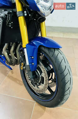 Мотоцикл Без обтекателей (Naked bike) Yamaha FZ8 2014 в Киеве