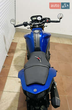 Мотоцикл Без обтекателей (Naked bike) Yamaha FZ8 2014 в Киеве
