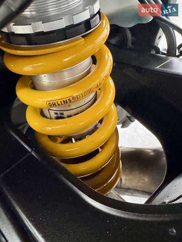 Мотоцикл Без обтекателей (Naked bike) Yamaha FZ8 2010 в Хмельницком фото 14 Мотоцикл Без обтекателей (Naked bike) Yamaha FZ8 2010 в Хмельницком