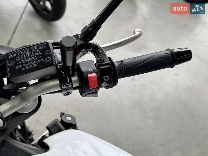 Мотоцикл Без обтекателей (Naked bike) Yamaha FZ8 2010 в Хмельницком фото 18 Мотоцикл Без обтекателей (Naked bike) Yamaha FZ8 2010 в Хмельницком