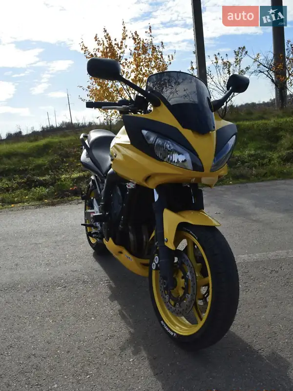 Мотоцикл Спорт-туризм Yamaha FZ 2009 в 