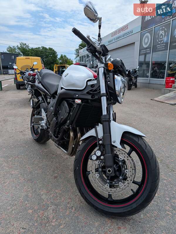 Мотоцикл Без обтекателей (Naked bike) Yamaha FZ 2008 в Киеве