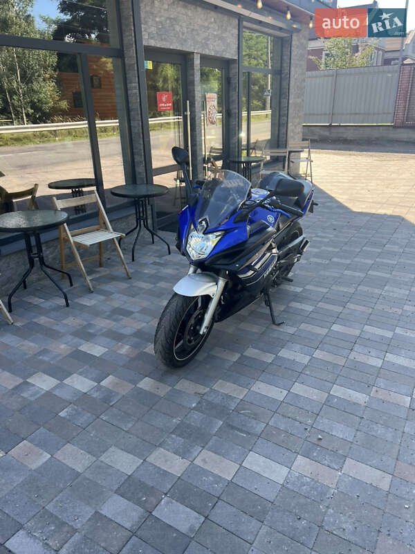 Yamaha FZ 2013