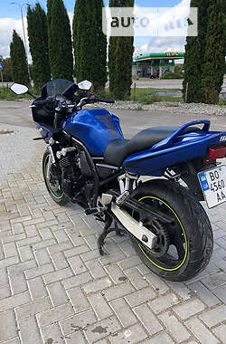 Мотоцикл Спорт-туризм Yamaha FZS 600 Fazer 2003 в Кременці