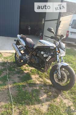 Спортбайк Yamaha FZS 600 Fazer 2000 в Кременці