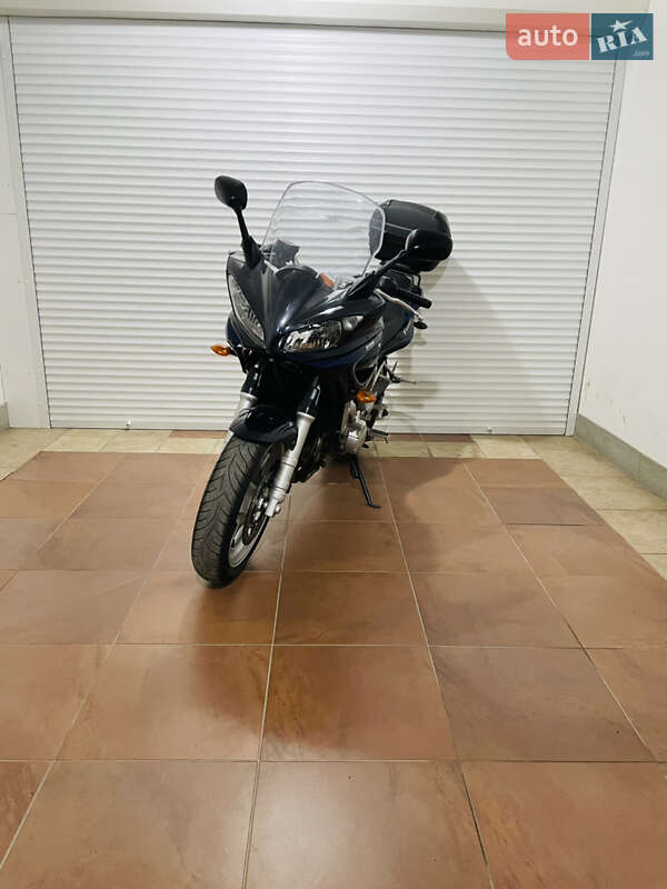 Мотоцикл Спорт-туризм Yamaha FZS 600 Fazer 2005 в Киеве