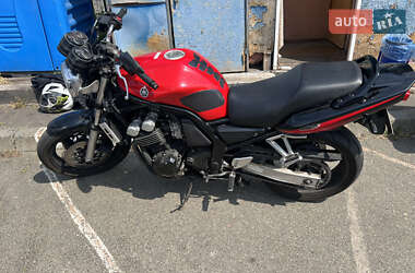 Мотоцикл Многоцелевой (All-round) Yamaha FZS 600 Fazer 2004 в Киеве