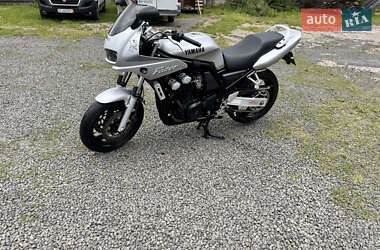 Мотоцикл Без обтекателей (Naked bike) Yamaha FZS 600 Fazer 2002 в Ровно