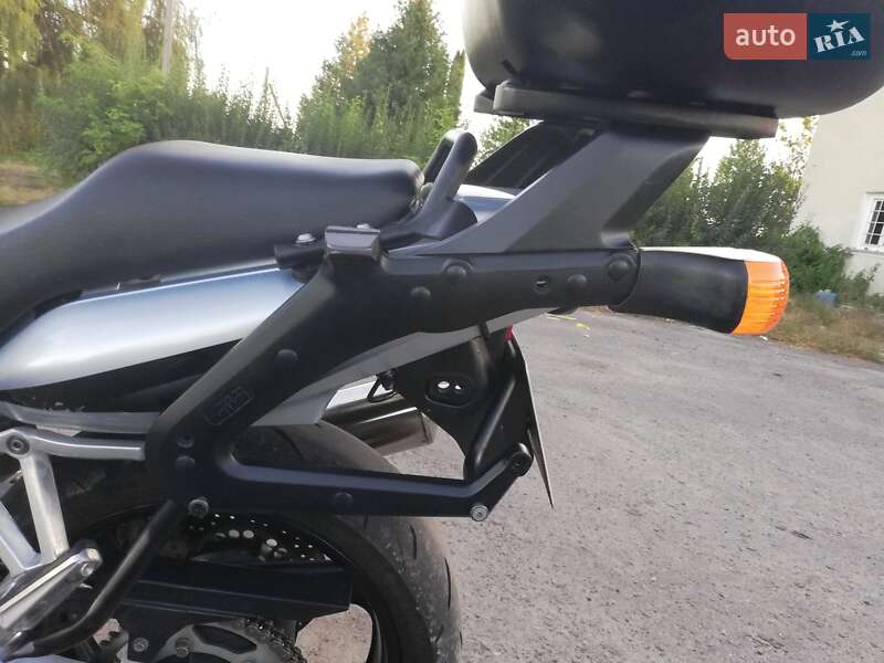 Мотоцикл Спорт-туризм Yamaha FZS 600 Fazer 2001 в Буске