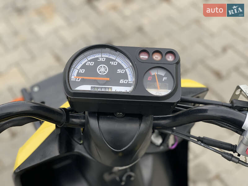 Вантажні моторолери, мотоцикли, скутери, мопеди Yamaha Gear 4T 2015 в Чернівцях