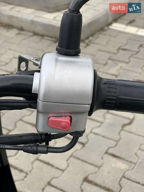 Вантажні моторолери, мотоцикли, скутери, мопеди Yamaha Gear 4T 2015 в Чернівцях