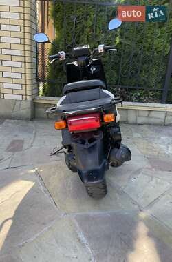 Скутер Yamaha Gear 4T 2011 в Ивано-Франковске