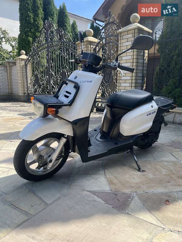 Скутер Yamaha Gear 4T 2011 в Івано-Франківську
