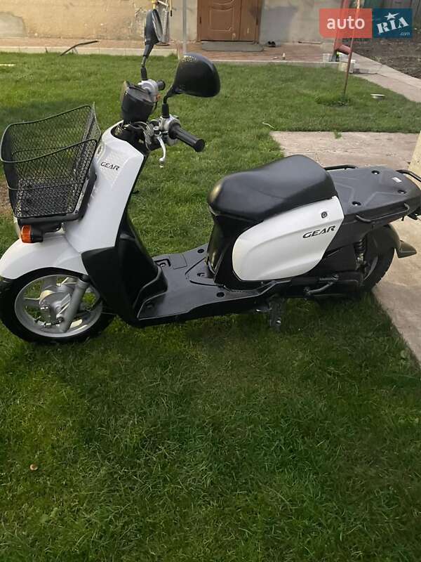 Грузовые мотороллеры, мотоциклы, скутеры, мопеды Yamaha Gear 4T 2008 в Збараже фото 5 Грузовые мотороллеры, мотоциклы, скутеры, мопеды Yamaha Gear 4T 2008 в Збараже