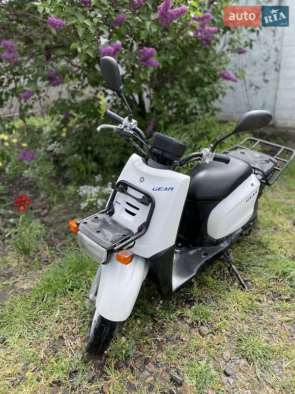 Скутер Yamaha Gear 2008 в Раздельной