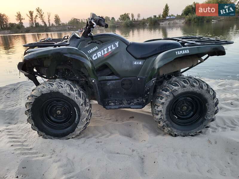 Квадроцикл  утилитарный Yamaha Grizzly 2013 в Броварах