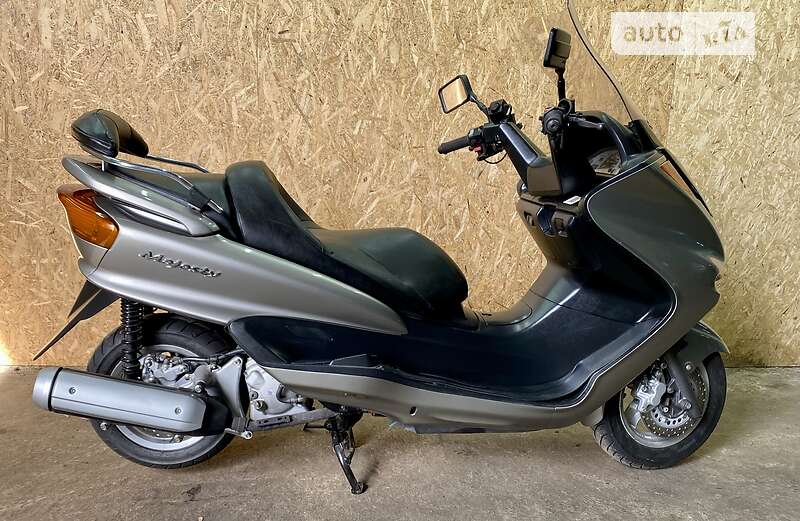 Максі-скутер Yamaha Majesty 250 2001 в Гнівані