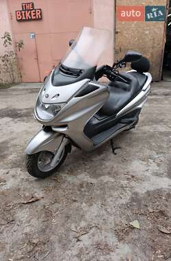 Скутер Yamaha Majesty 250 2000 в Киеве