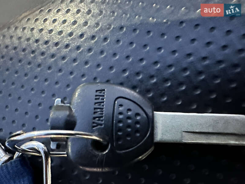 Макси-скутер Yamaha Majesty 400 2010 в Ивано-Франковске фото 26 Макси-скутер Yamaha Majesty 400 2010 в Ивано-Франковске