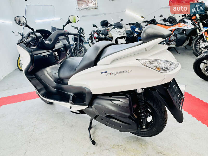 Максі-скутер Yamaha Majesty 400 2011 в Одесі фото 7 Максі-скутер Yamaha Majesty 400 2011 в Одесі