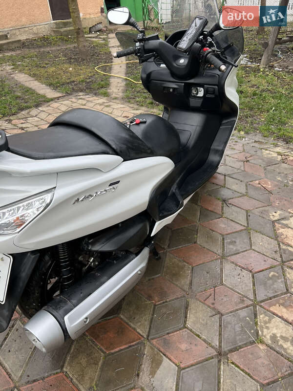 Максі-скутер Yamaha Majesty 400 2012 в Бучачі