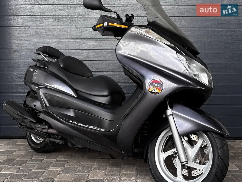 Yamaha Majesty 400 2004
