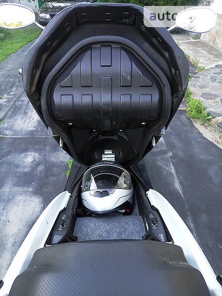 Максі-скутер Yamaha Majesty 2005 в Дніпрі