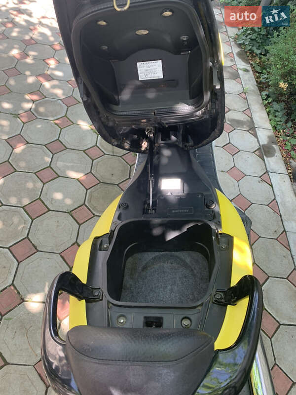 Макси-скутер Yamaha Majesty 2009 в Вознесенске