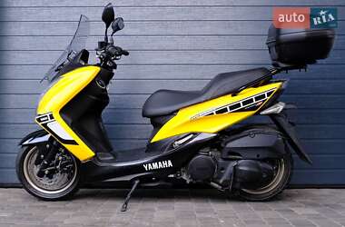 Максі-скутер Yamaha Majesty 2015 в 